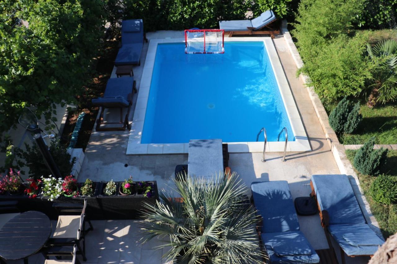 Dubrovnik - Ivanica: “Sunnyhills Apartments” With Pool Kültér fotó