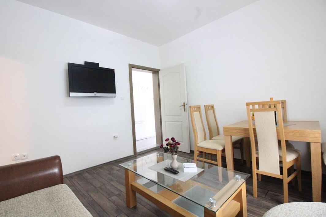 Dubrovnik - Ivanica: “Sunnyhills Apartments” With Pool Kültér fotó